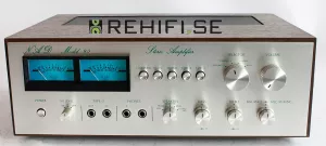 NAD Model 90