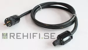 Oyaide Black Mamba