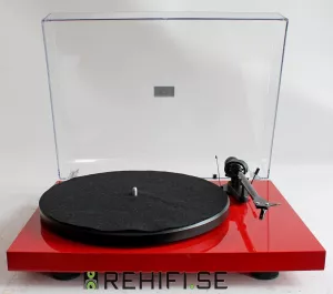 Pro-Ject Debut Carbon