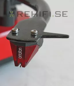 Pro-Ject RPM 1 Carbon