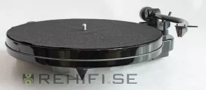 Pro-Ject RPM 1 Carbon