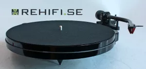 Pro-Ject RPM 1 Carbon