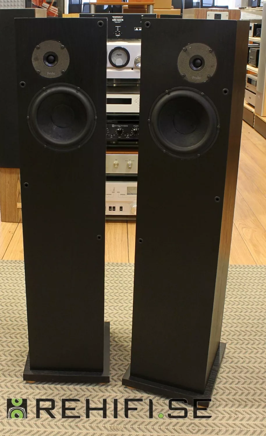 ProAc Response 2.5