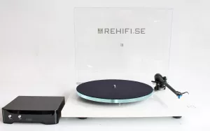 Rega Planar 3