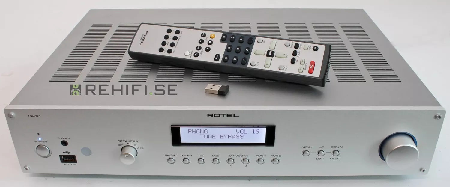 Rotel RA-12