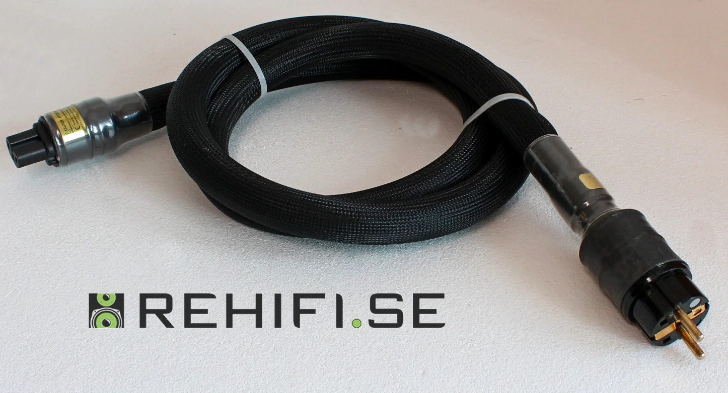 Shunyata Black Mamba Helix CX