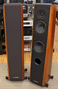 Sonus Faber Grand Piano Home