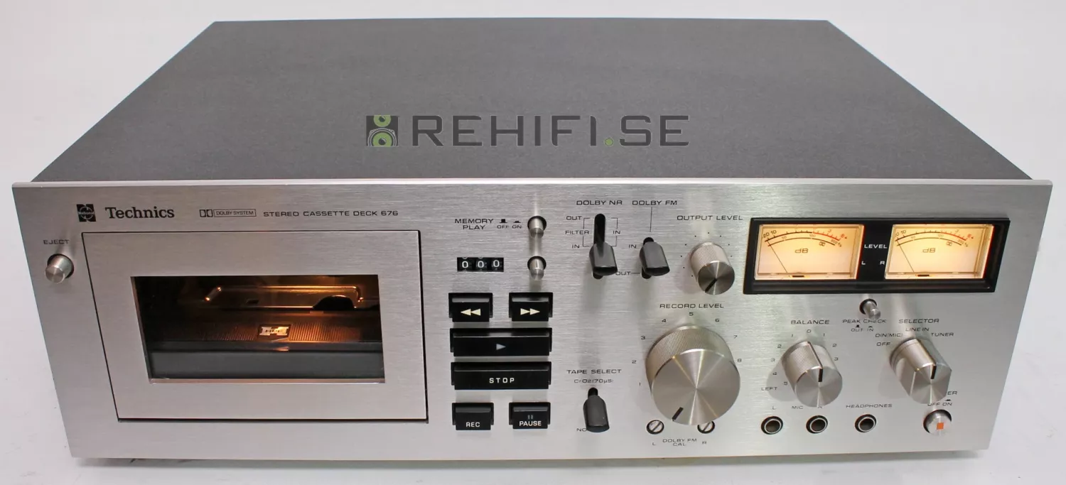 Technics RS-676