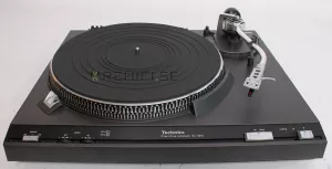 Technics SL-3210