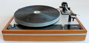 Thorens TD 160
