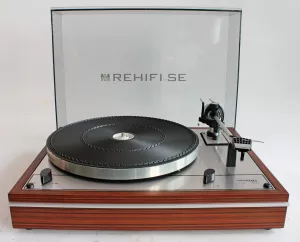 Thorens TD 166