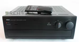 Yamaha AX-1090