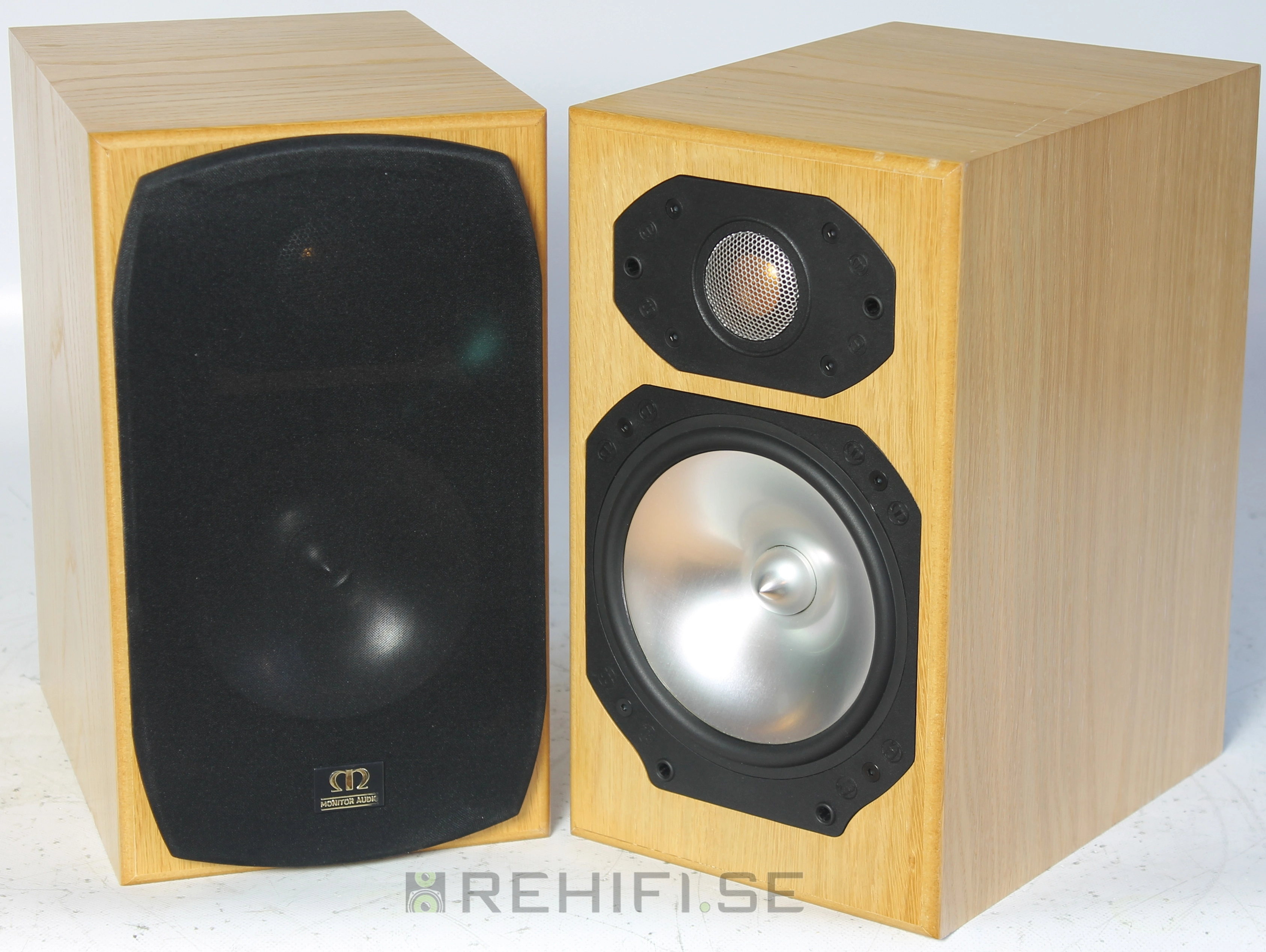 monitor-audio-silver-s1-29867- 