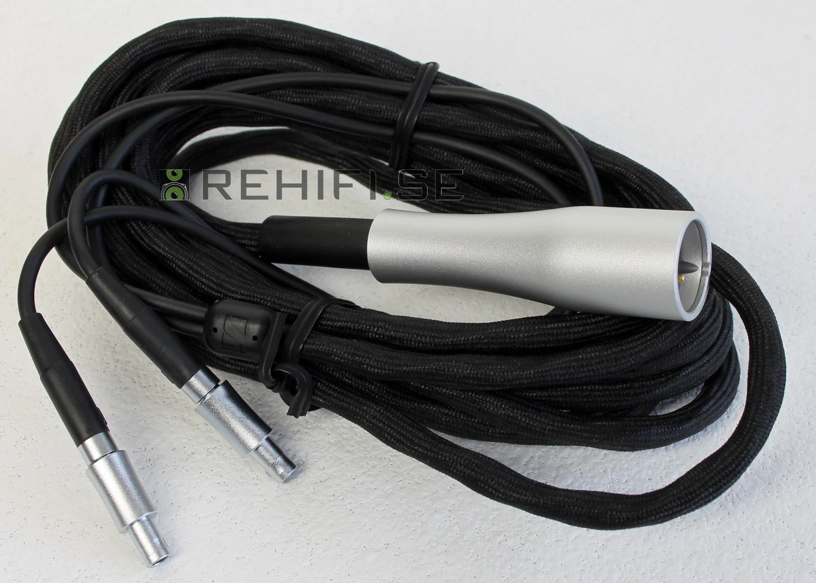 SENNHEISER CH800S XLRバランスケーブル HD800用 Amazon.com: SENNHEISER Balanced XLR Cable for HD800, HD800S, HD820