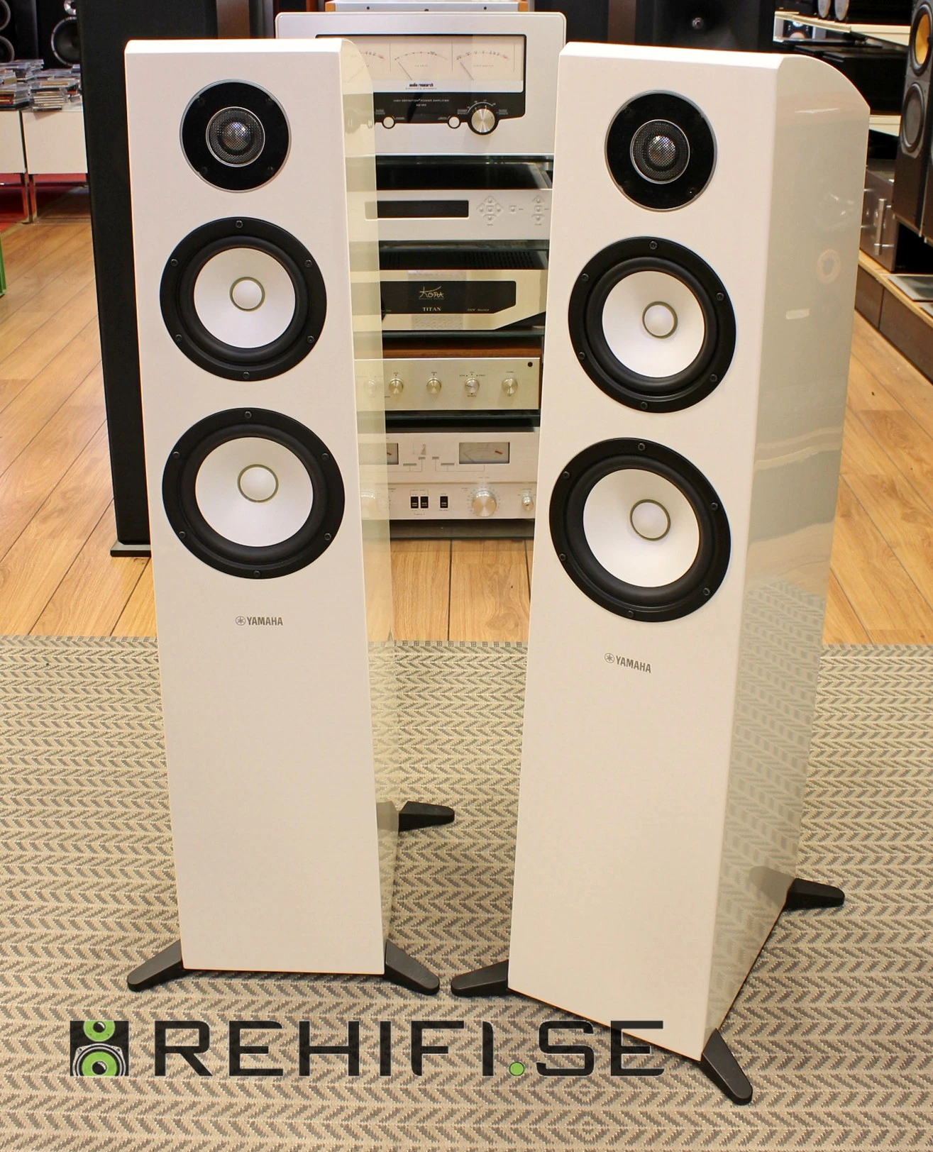 Price Yamaha Nsf700 YAMAHA NS-F700 スピーカー 2台 1組 さらに値下中