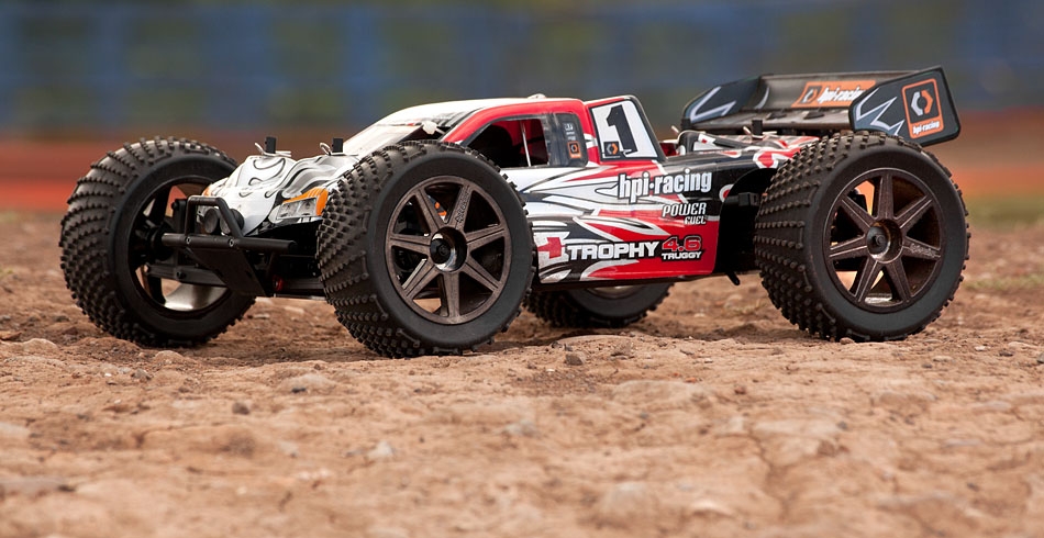 HPI Trophy 4.6 Truggy RTR 2.4ghz