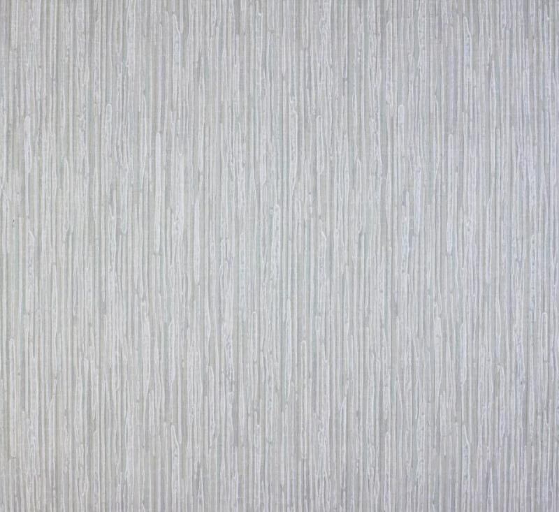 Finn din favorittapet hos Retrotapeter.se! Originaltapet i grått. Enkelt smalt randigt mönster i grå nyanser.