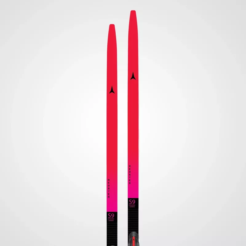 Atomic Redster GenS S9 med Racebindning och Raceslip