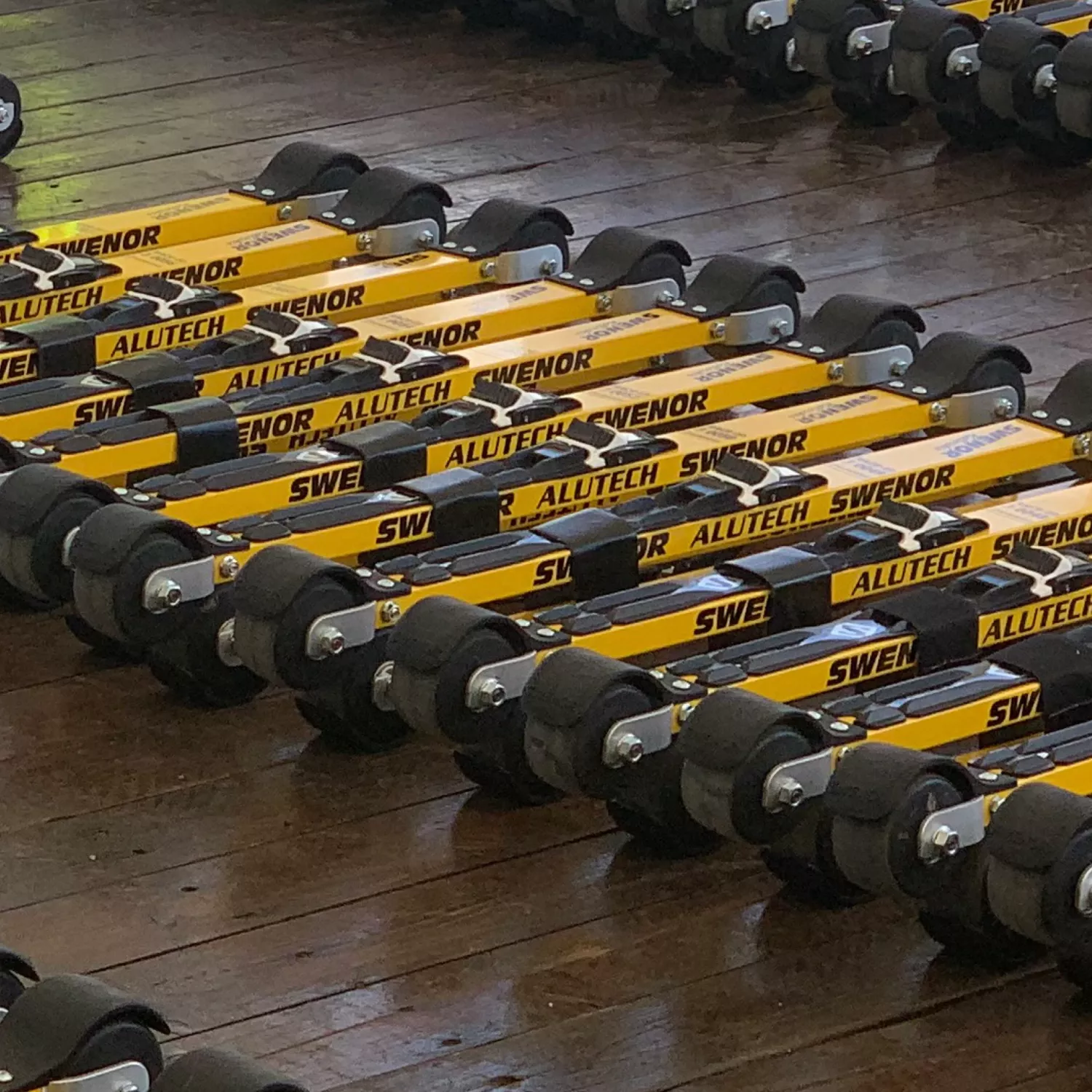 Swenor Alutech 3:or Tidigare tävlingsskidor med bindning - Kat D