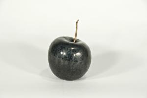 Sotis äpple