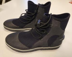 REA - Boots (storlek 7)