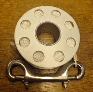 Spole i aluminium med 30 m lina och rostfri double ender