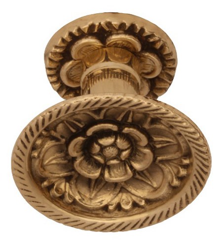 Knob - Flower brass - old style - old fashioned