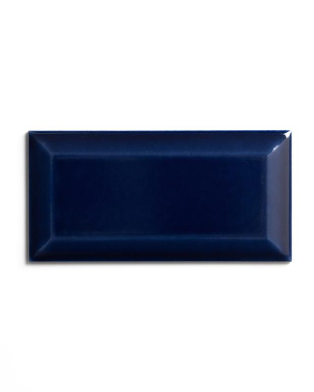 Kakel Victoria - Affaset kant 7,5 x 15 cm ultramarinblå