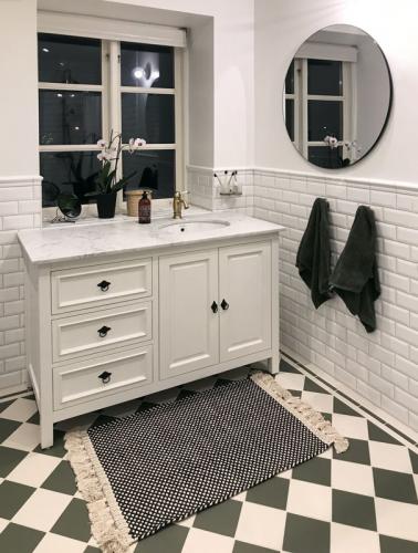 Kop Kakel Klinker I Sekelskiftesstil Online Sekelskifte