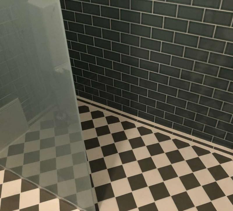 Floor tiles - 10 x 10 cm Australia green/white - old style - vintage style - classic interior - retro