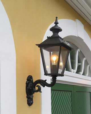 Exterior Lamp - Wall lantern Glimmerö M4 - old style - vintage interior - classic style - retro