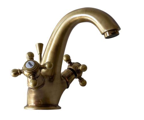 Classic Vintage Farmhouse 8-CL-160 Brass/Gold Kitchen Faucet