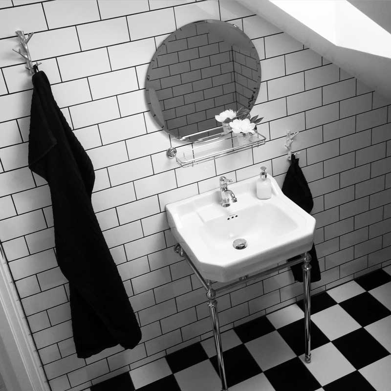 Tvättställ - Burlington Edwardian 56 cm, kromställning - gammaldags inredning - klassisk stil - retro -sekelskifte