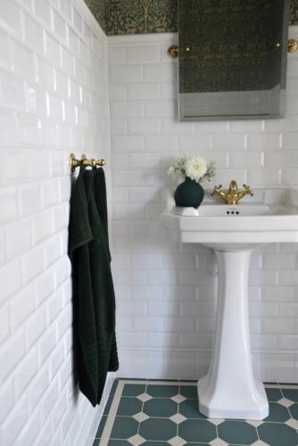 Bathroom Mirror - Burlington Rectangular - Brass 45 x 60 cm