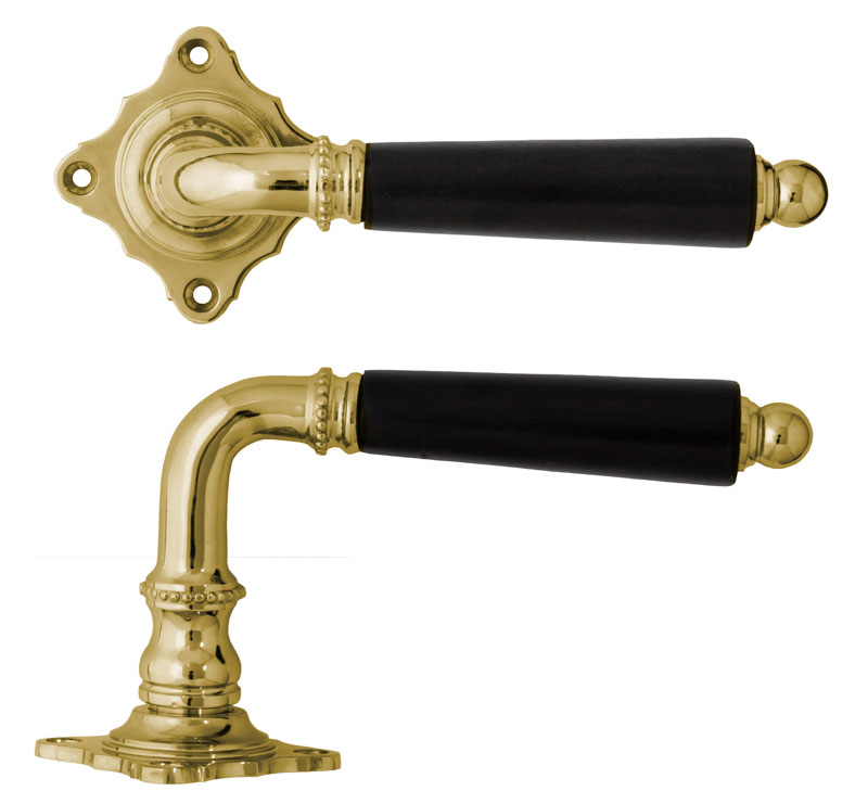 Door handle - Næsman 195 ornament brass