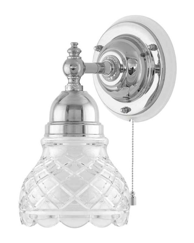 Vägglampa - Adelborg förnicklad med klarglas - gammaldags inredning - klassisk stil - retro - sekelskifte