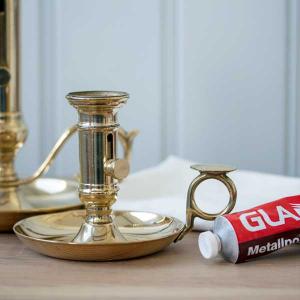 Polish your candle stick in brass with Glanol