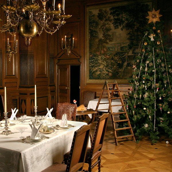 Fira jul som Hallwyls år 1920 - gammaldags stil - klassisk inredning - sekelskifte - retro