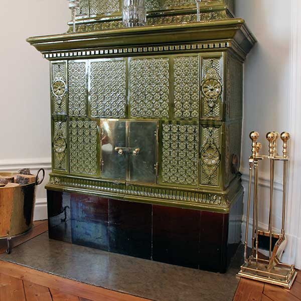 Historical Curiosity - The history of the tiled stove