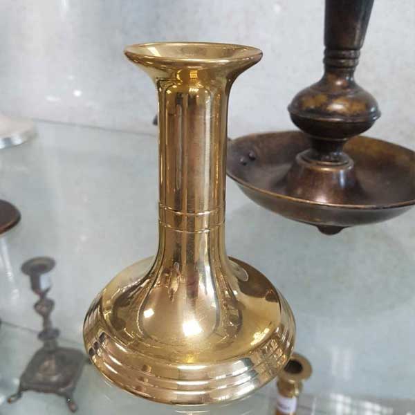 A visit to the brass factory - Buy old-style candle holder in brass from Sekelskifte