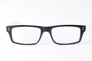 Asti med svartvita "diamanter"