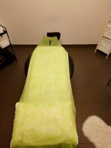 Bänkpapper Grön Nonwoven PP 60cm x 195m Perforerad Krysshål