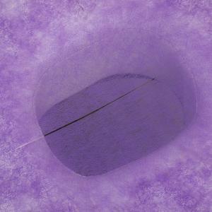 Bänkpapper Lila Nonwoven PP 60cm x 195m Perforerad Krysshål