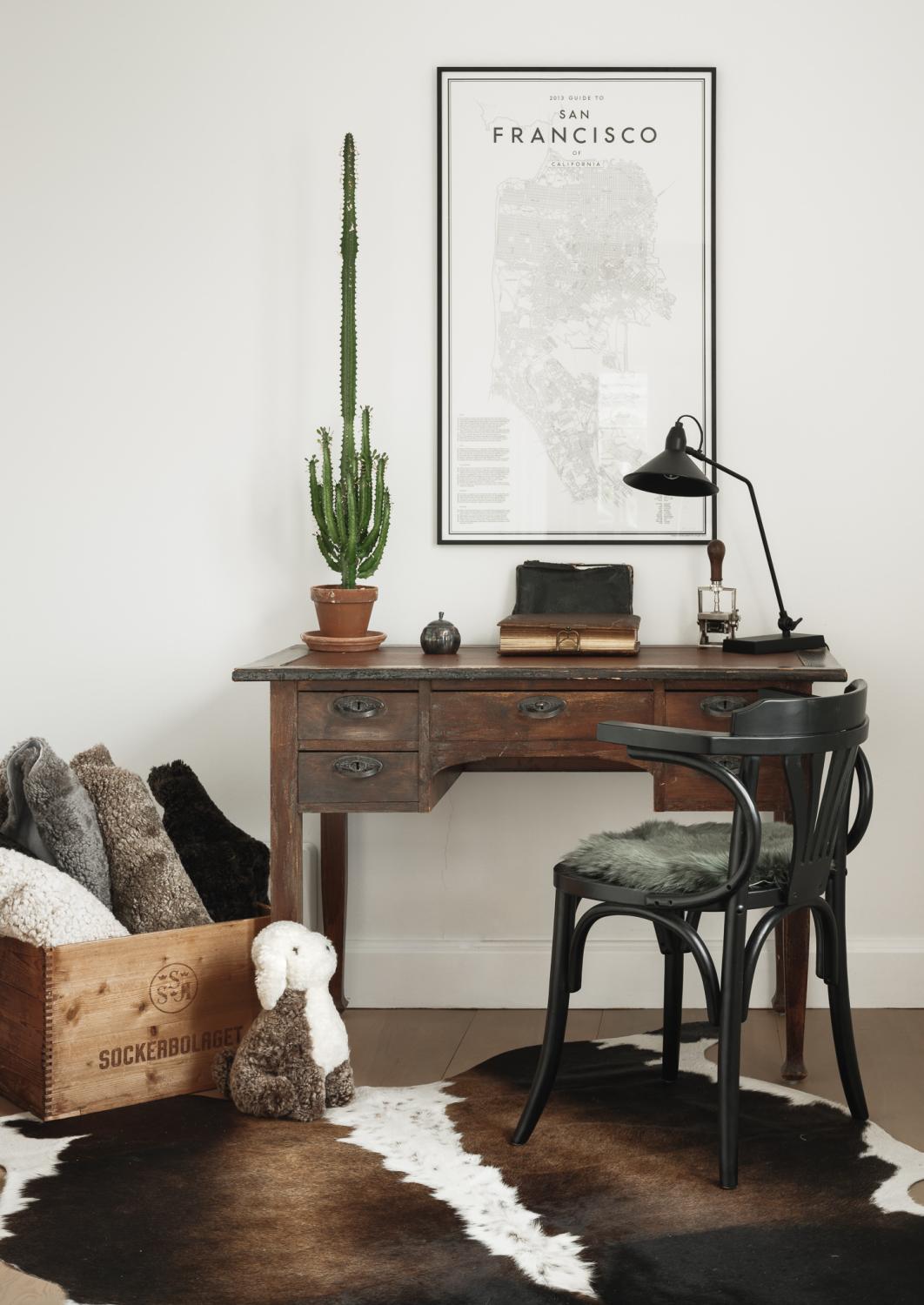 Bonta Cowhide Carpet L - Tricolor