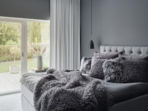 Wooly Blanket - Grey