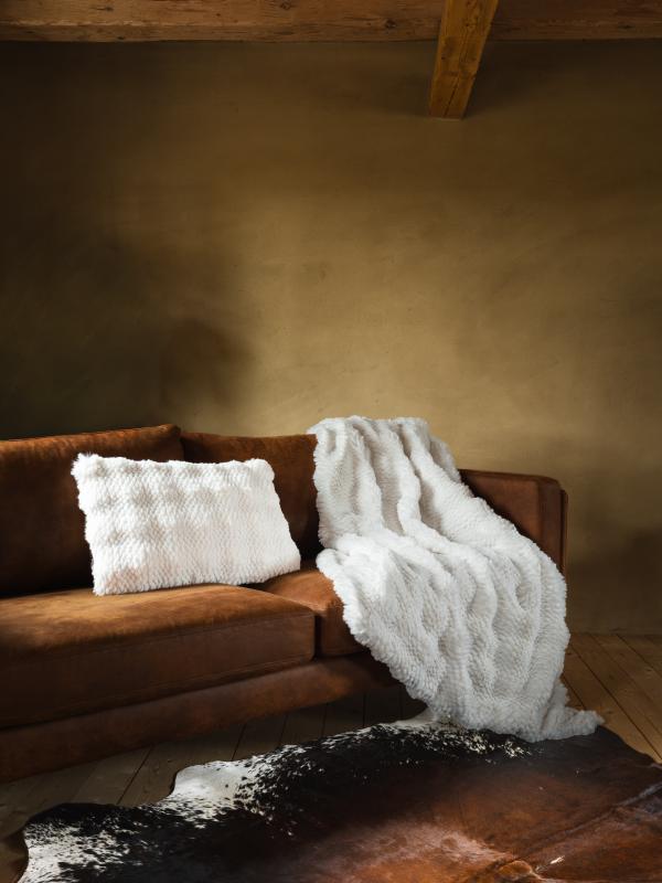Tuva Cushion L - Ivory