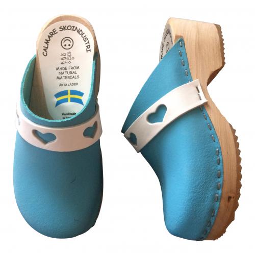 Clogs Hearts blue white
