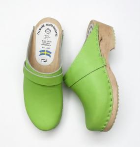 Trätofflor Original ljusgrön