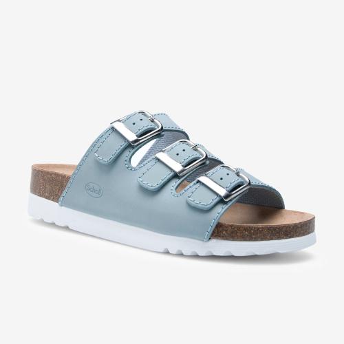 Scholl Rio sandal i ljusblå med tre spännen, korksula och ergonomisk passform, perspektivvy.