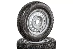 Dubbat vinterdäck på stålfälg 185 R14C